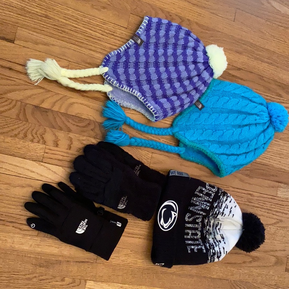 The North Face Hats And Gloves Sets Girls M